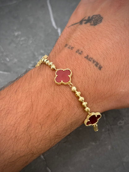 Pulso Lucky Clover Piedra Roja 11.3gr / 19.5cm / 14.2mm — Oro Amarillo
