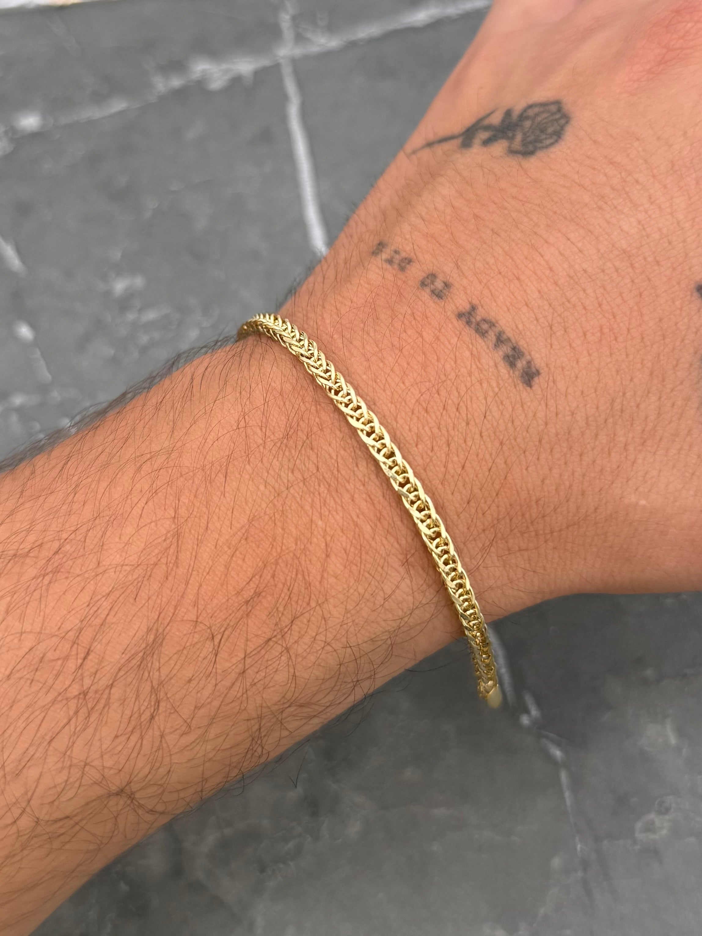 Pulso Franco 4gr / 22cm / 3mm — Oro Amarillo