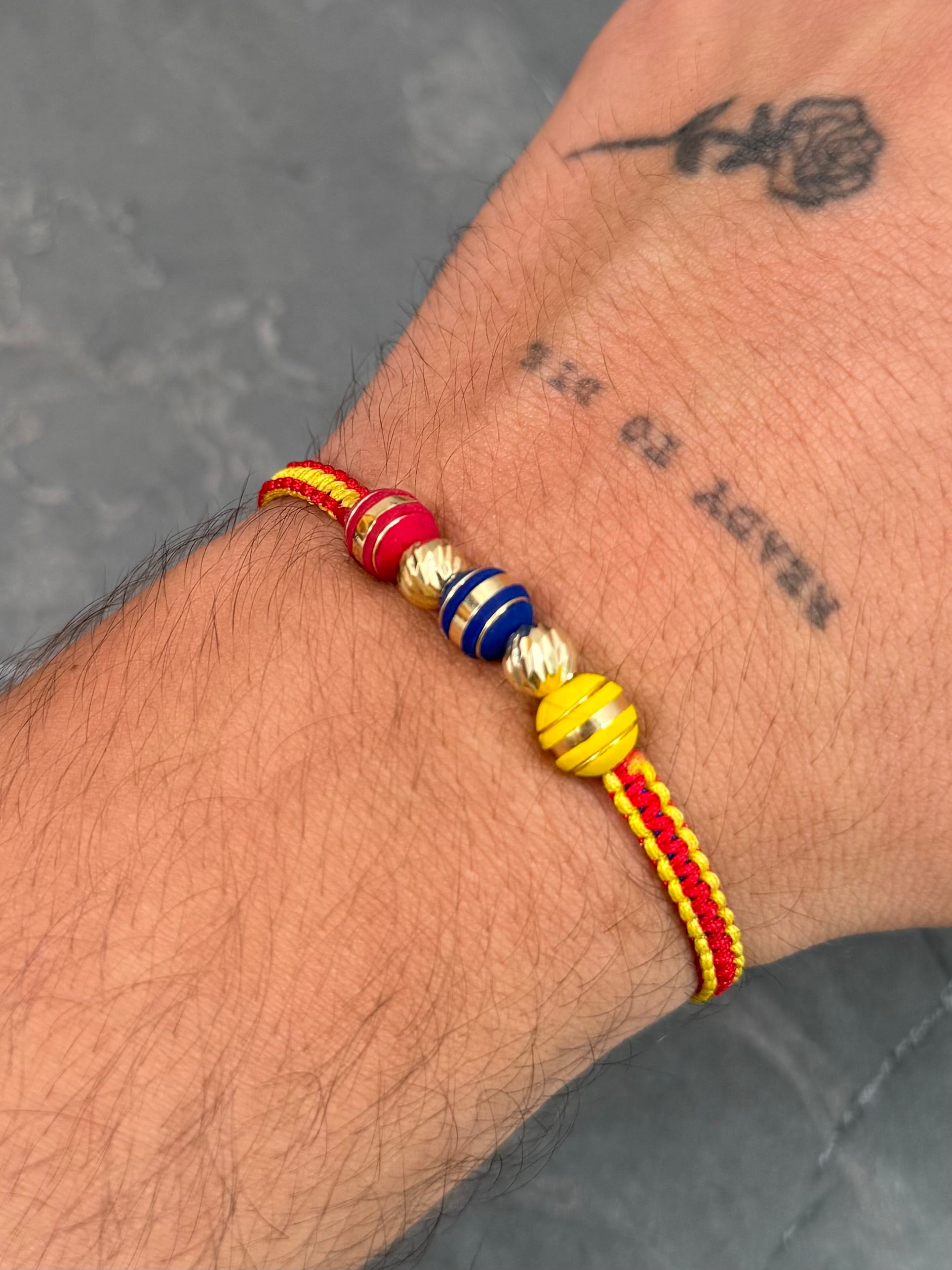 Pulsera de la Tricolor 0.5gr — Oro Amarillo