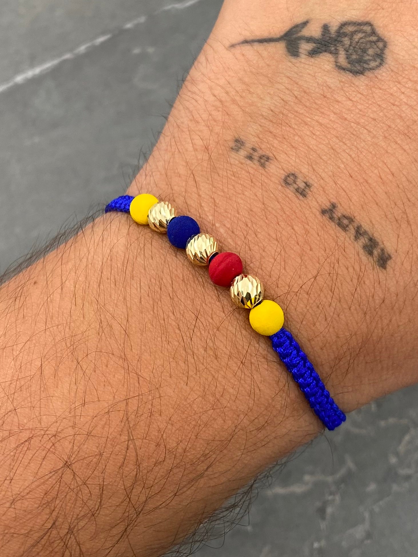 Pulsera de la tricolor 0.65gr / Oro Amarillo (Joya) M