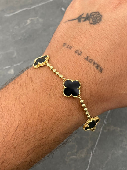 Pulso Lucky Clover Piedra Negra 9.75gr / 17.5cm / 14mm — Oro Amarillo