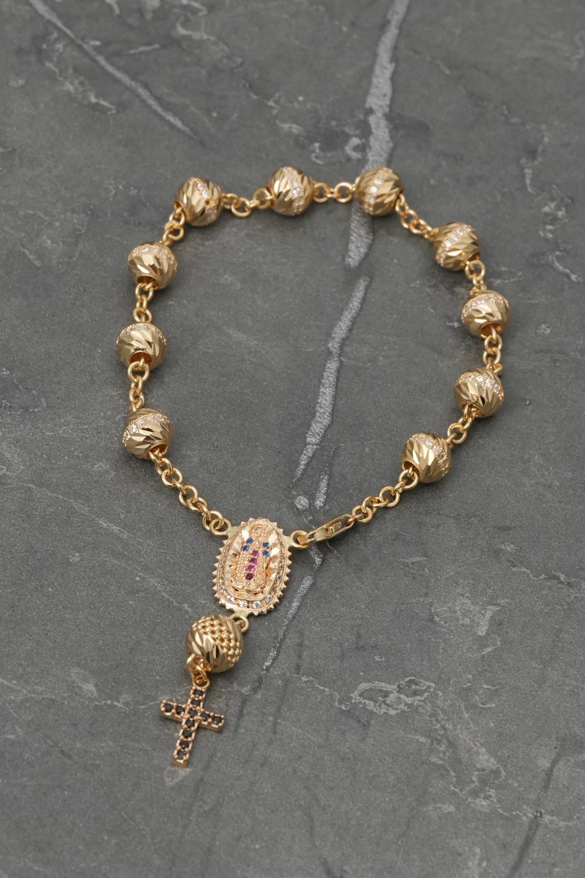 Pulso tipo denario virgen de guadalupe con swarovski 12.3gr / Largo 17.5cm / Oro Amarillo Nac M