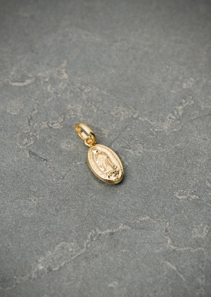Dije Virgen de guadalupe 0.4gr / Largo 1.6cm — Oro Amarillo