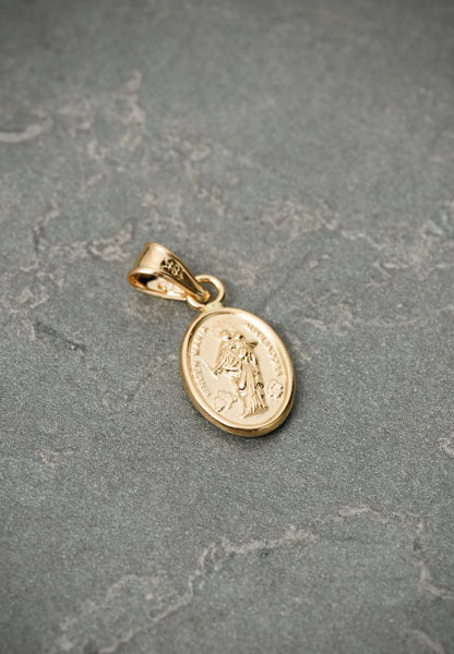 Dije Maria Auxiliadora 0.5gr / 1.8cm / 8.3mm — Oro Amarillo