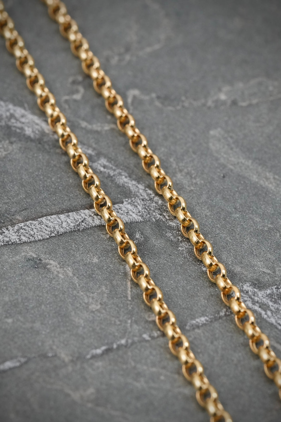 Cadena aro seguido 4.25gr / Largo 60cm — Oro Amarillo