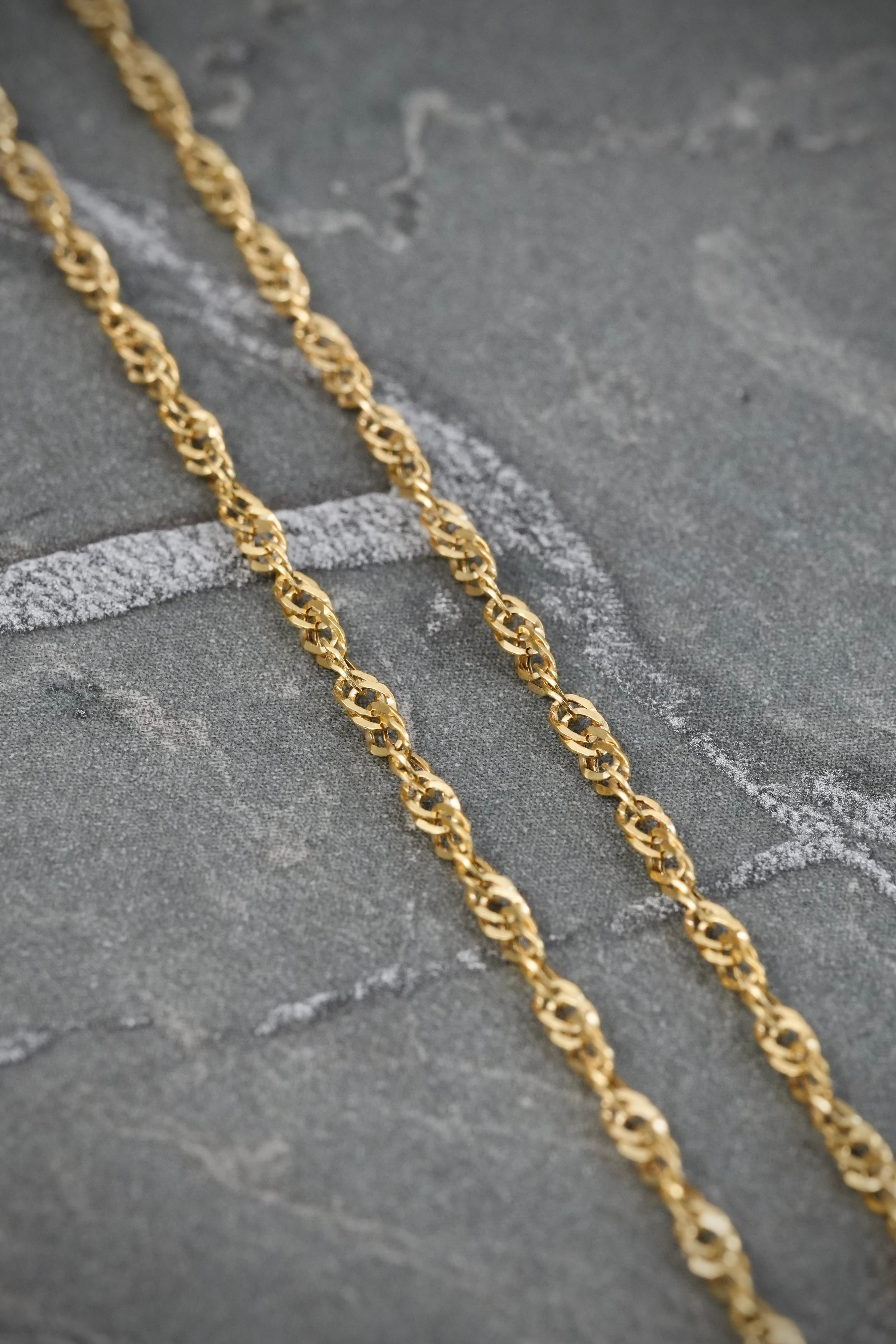 Cadena Singapur 0.95gr / Largo 45cm — Oro Amarillo
