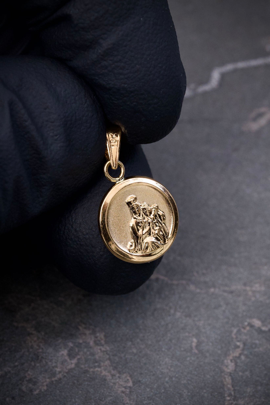 Dije corazon de jesus y virgen del carmen 0.6gr / Largo 1.8cm — Oro Amarillo