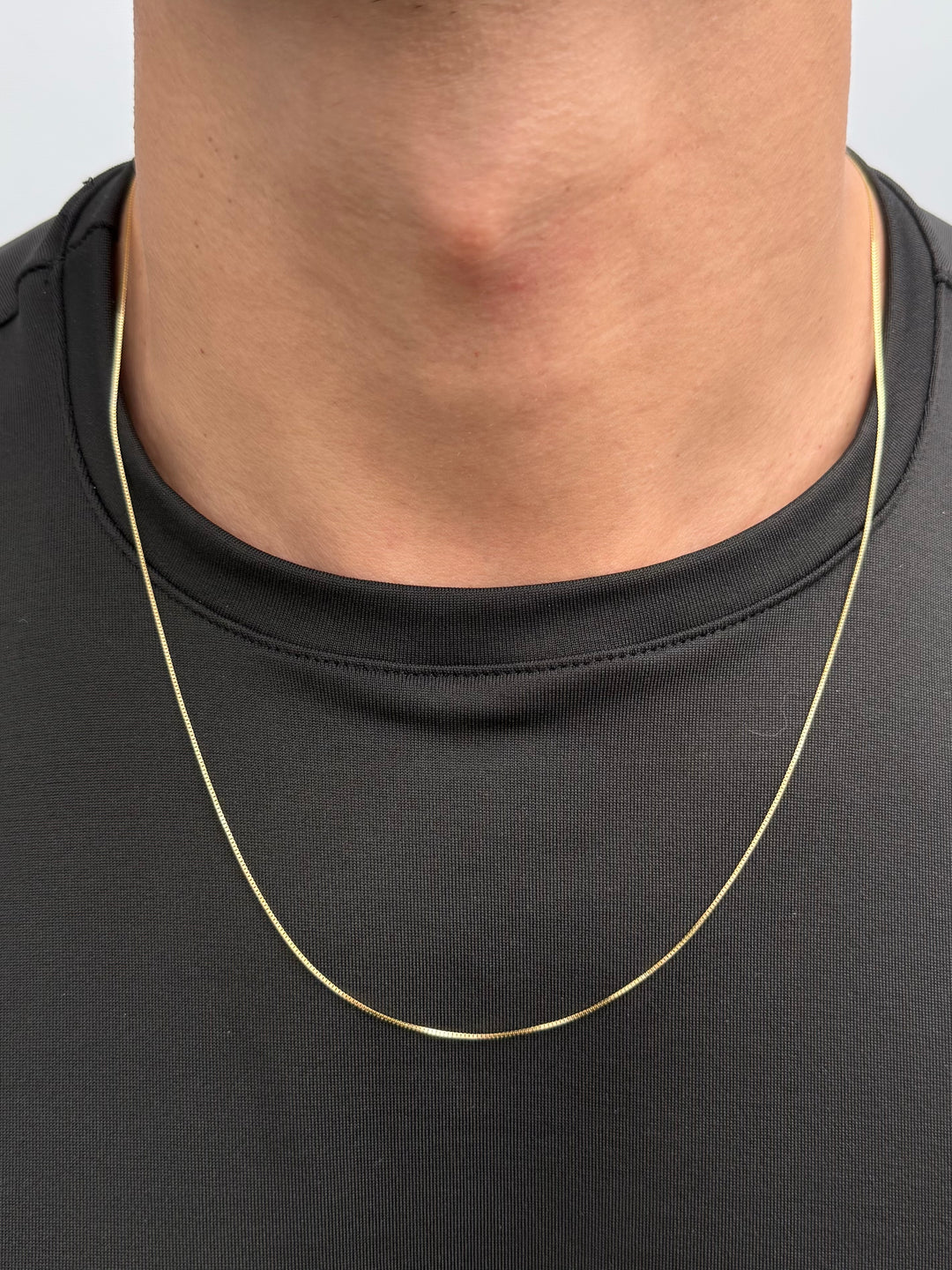Cadena Veneciana 2.35gr / 60cm / 0.7mm — Oro Amarillo