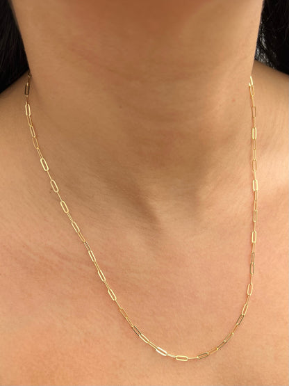 Cadena paper clip 3.3gr / Largo 50cm — Oro Amarillo