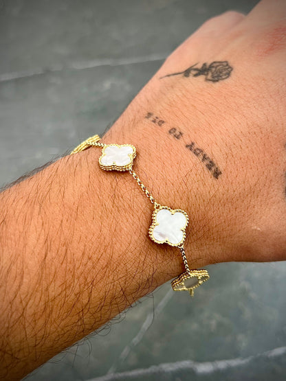 Pulso lucky clover blanco y diamantado 11.5gr / Largo 17.5cm / Oro Amarillo italy cte B