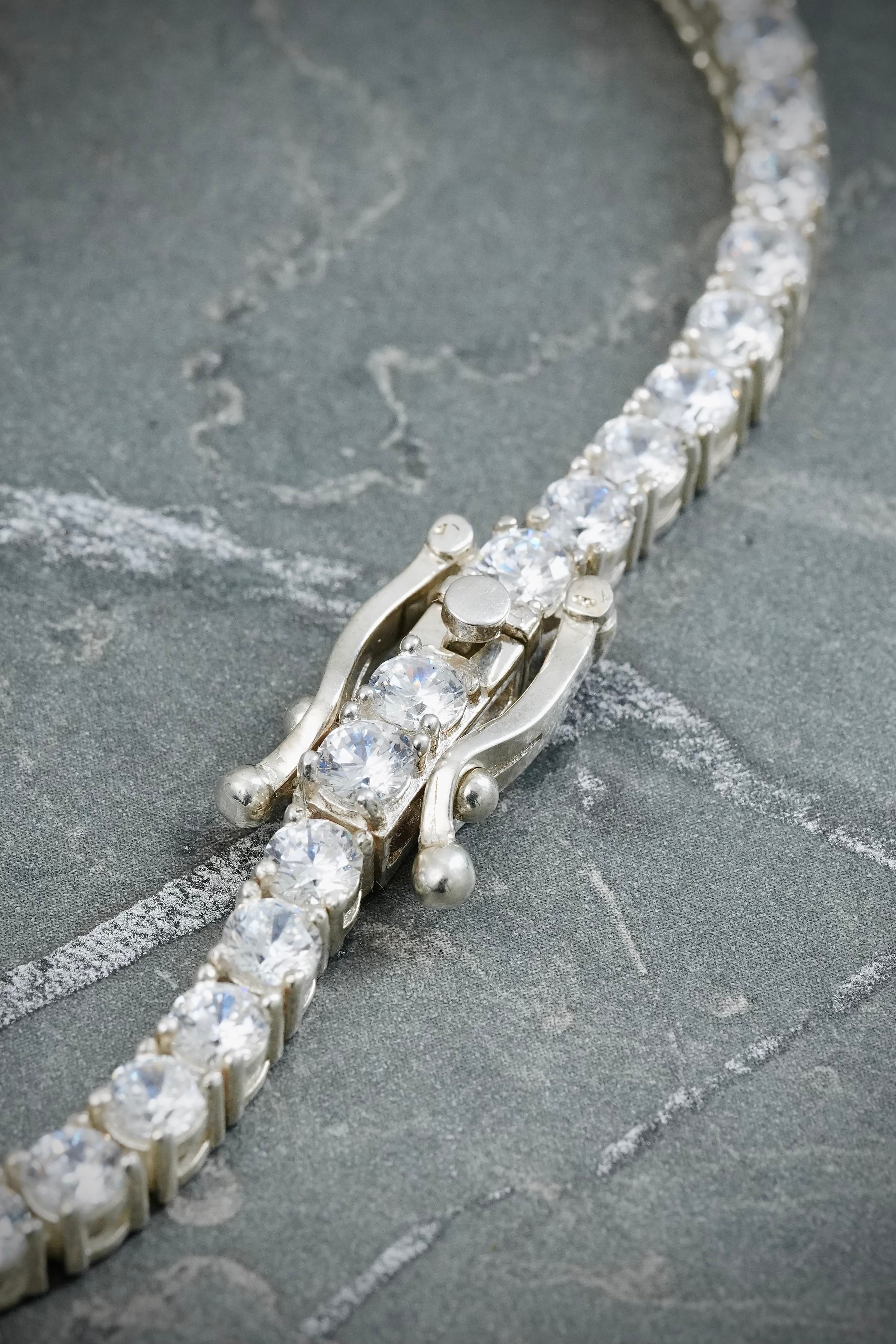 Cadena tenis con swarovski blanco 51.1gr / Largo 50cm / Plata B