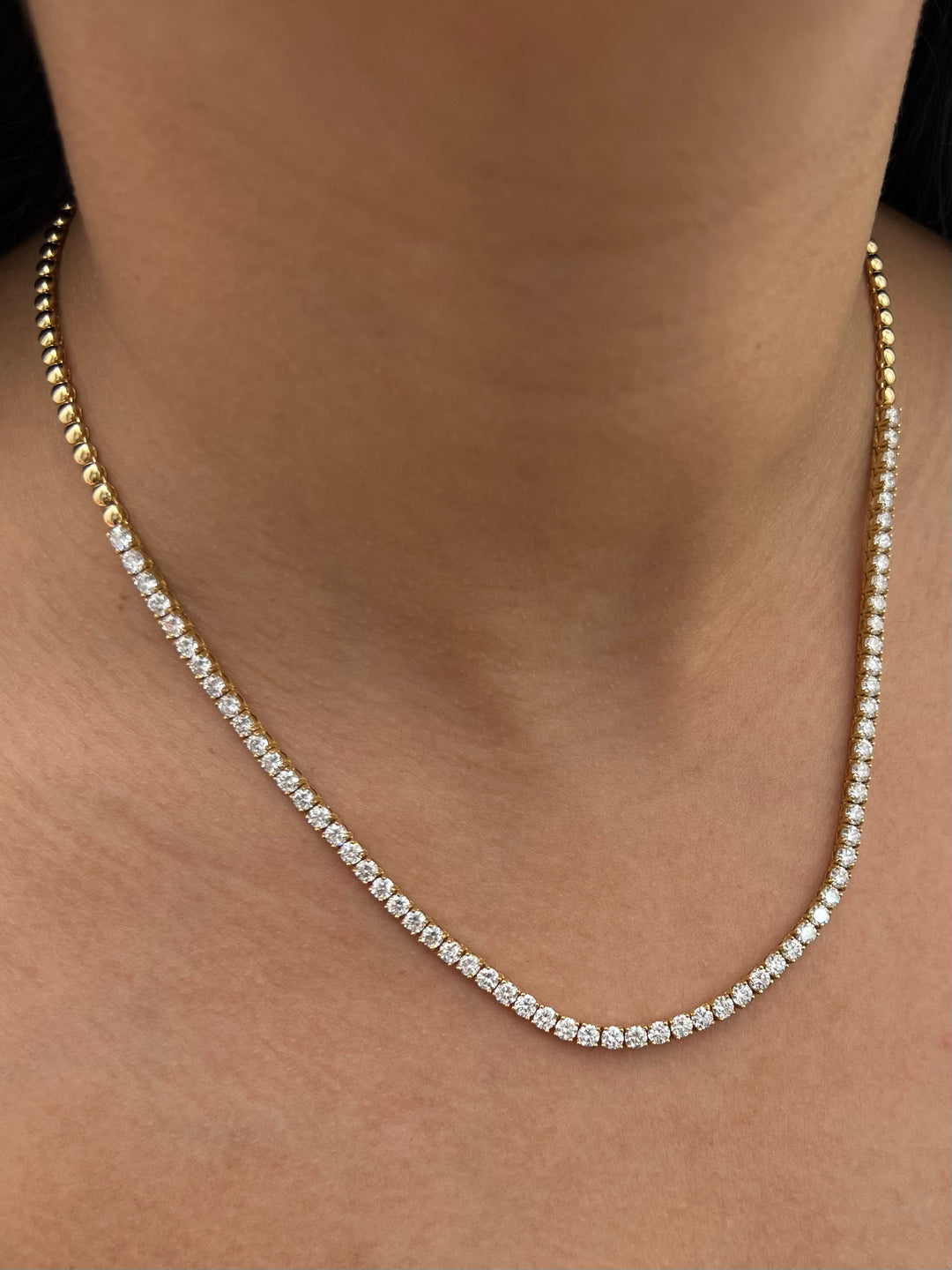 Cadena con 754pts de diamantes 20.75gr / Largo 45cm — Oro Amarillo