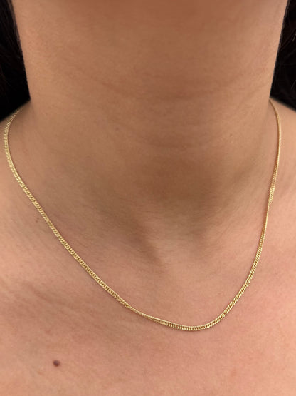 Cadena doble eslabon 2.3gr / Largo 45cm — Oro Amarillo
