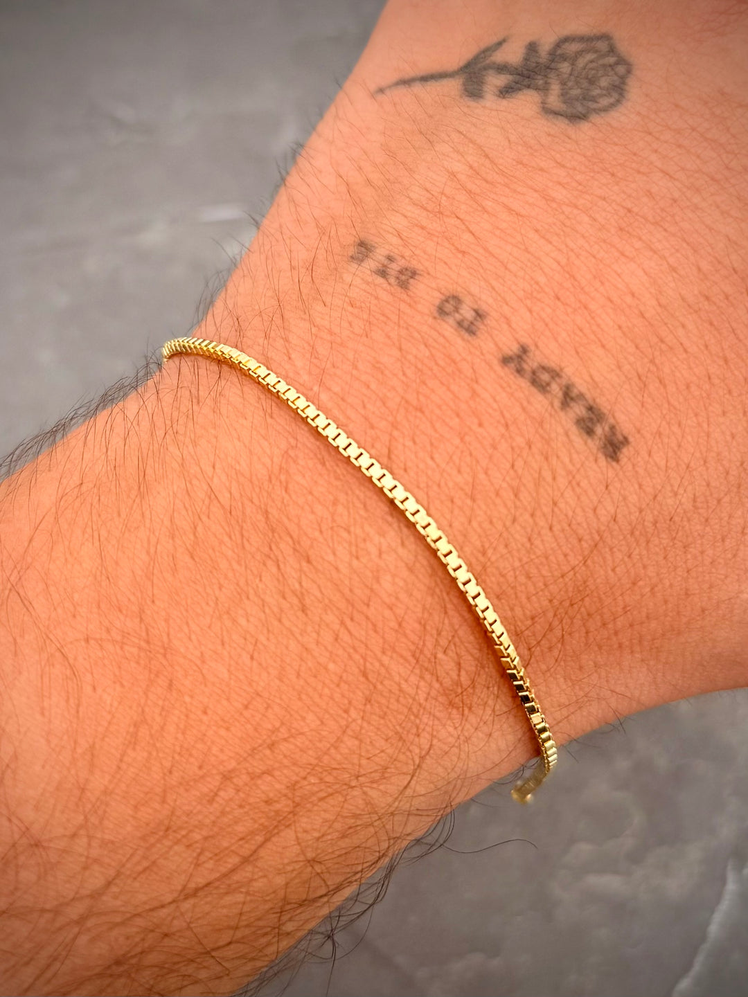 Pulso veneciana 2.3gr / Largo 20cm — Oro Amarillo