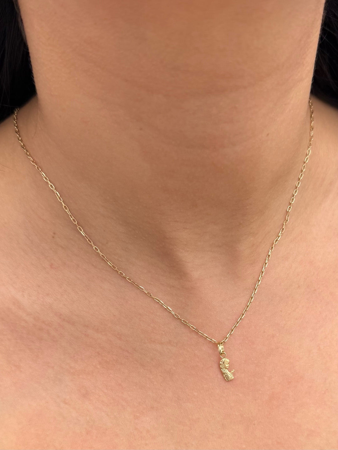 Dije virgen maria 0.3gr / Largo 1.5cm — Oro Amarillo