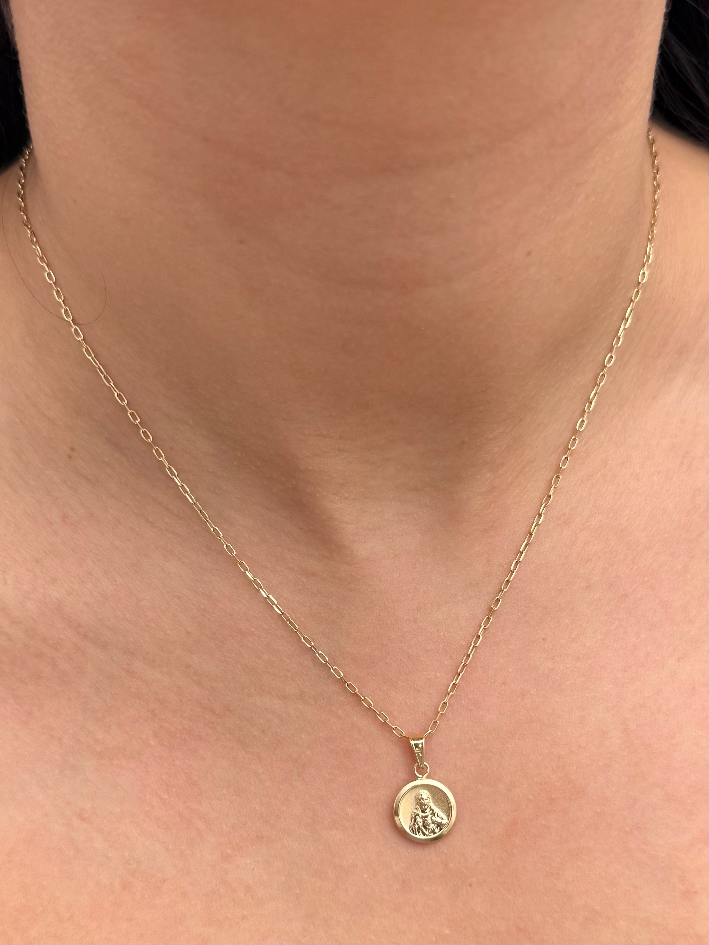 Dije virgen del carmen y corazon de jesus 0.6gr / Largo 1.8cm — Oro Amarillo