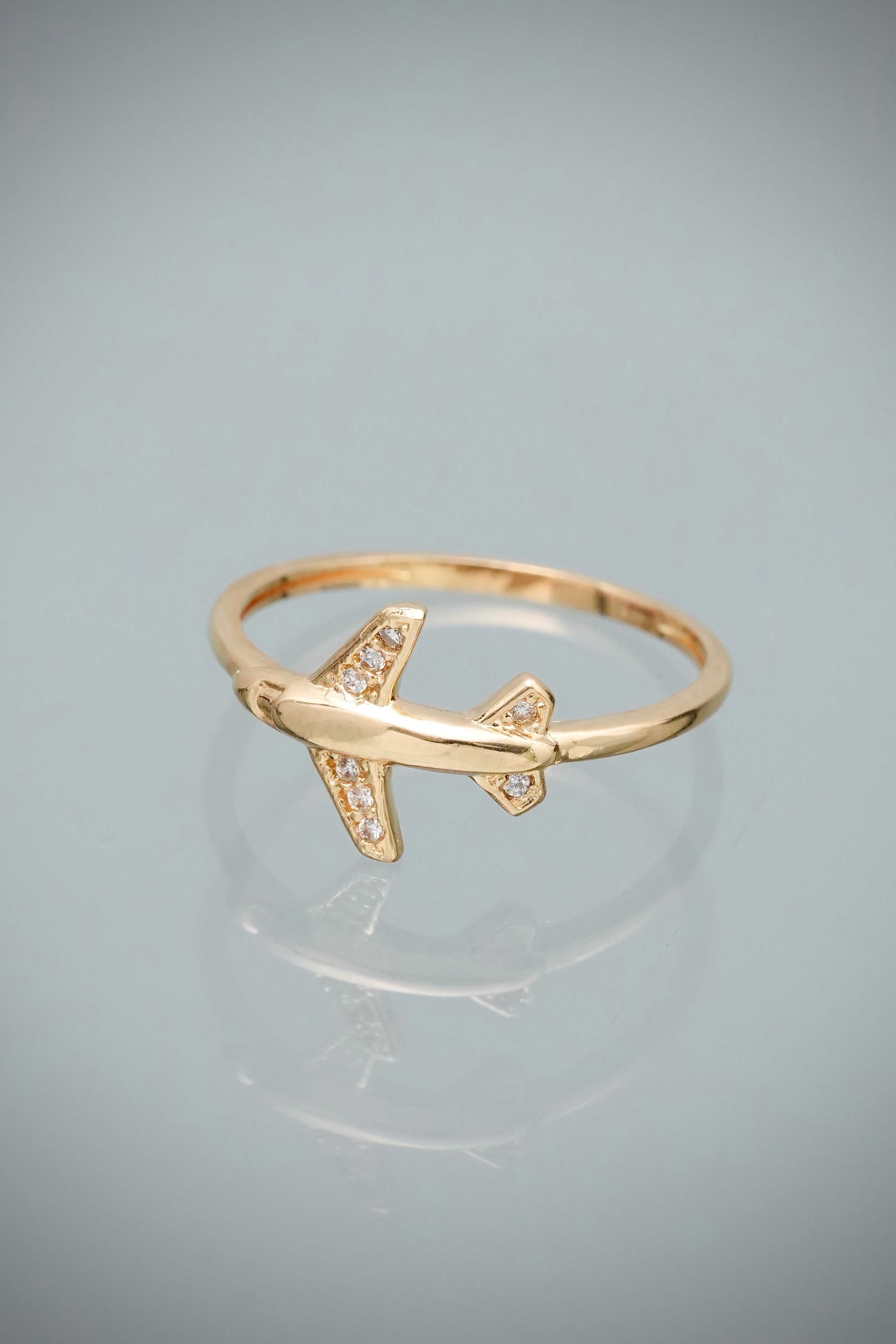 Anillo Avion con Swarovski Blanco 1.75gr / Talla 7 — Oro Amarillo