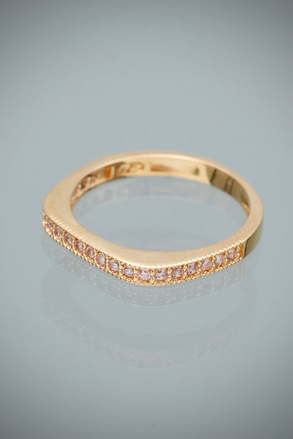 Anillo con Swarovski Rosado 2.35gr / Talla 6 — Oro Amarillo
