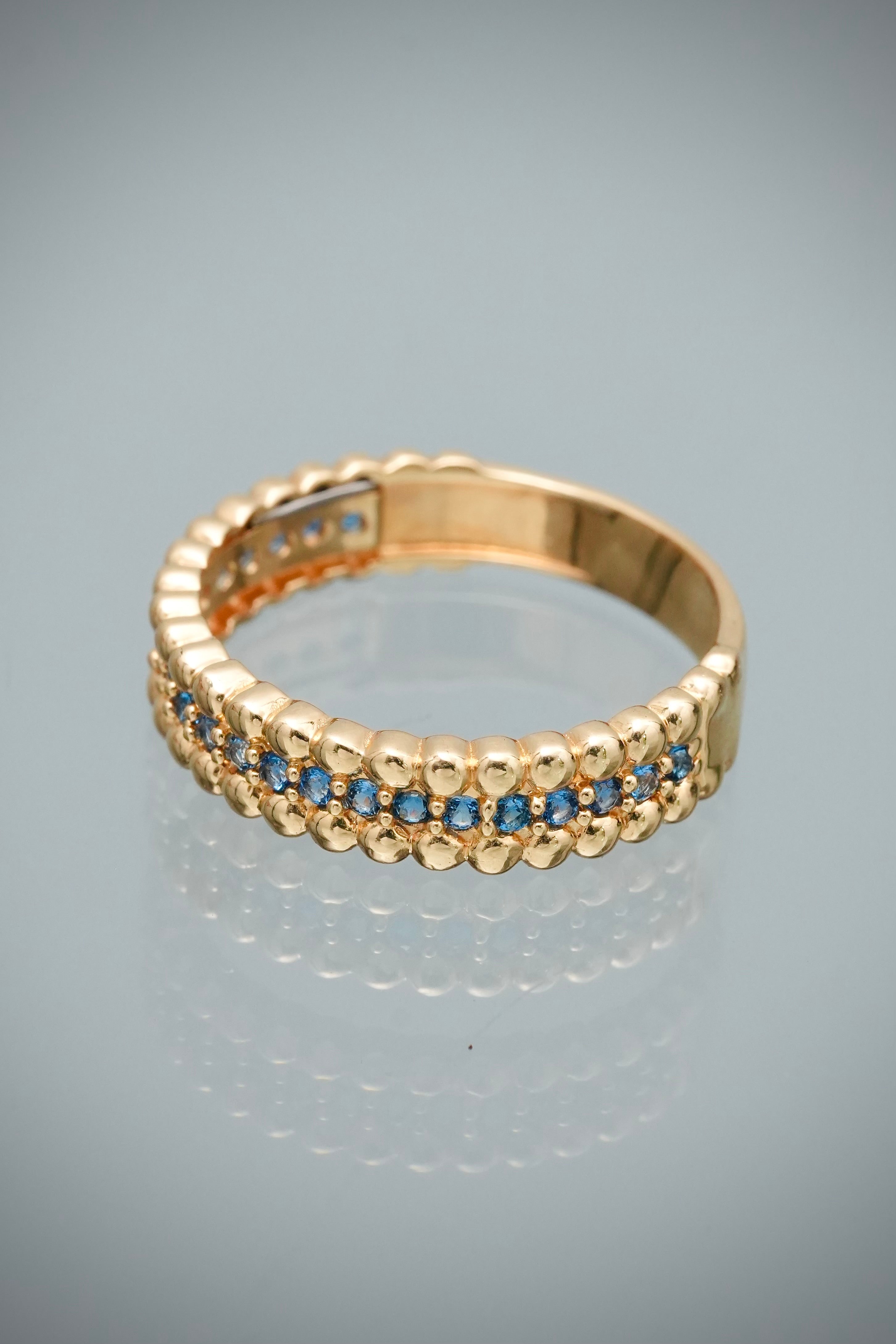 Anillo con Swarovski Azul 3.05gr / Talla 6 1/4 — Oro Amarillo