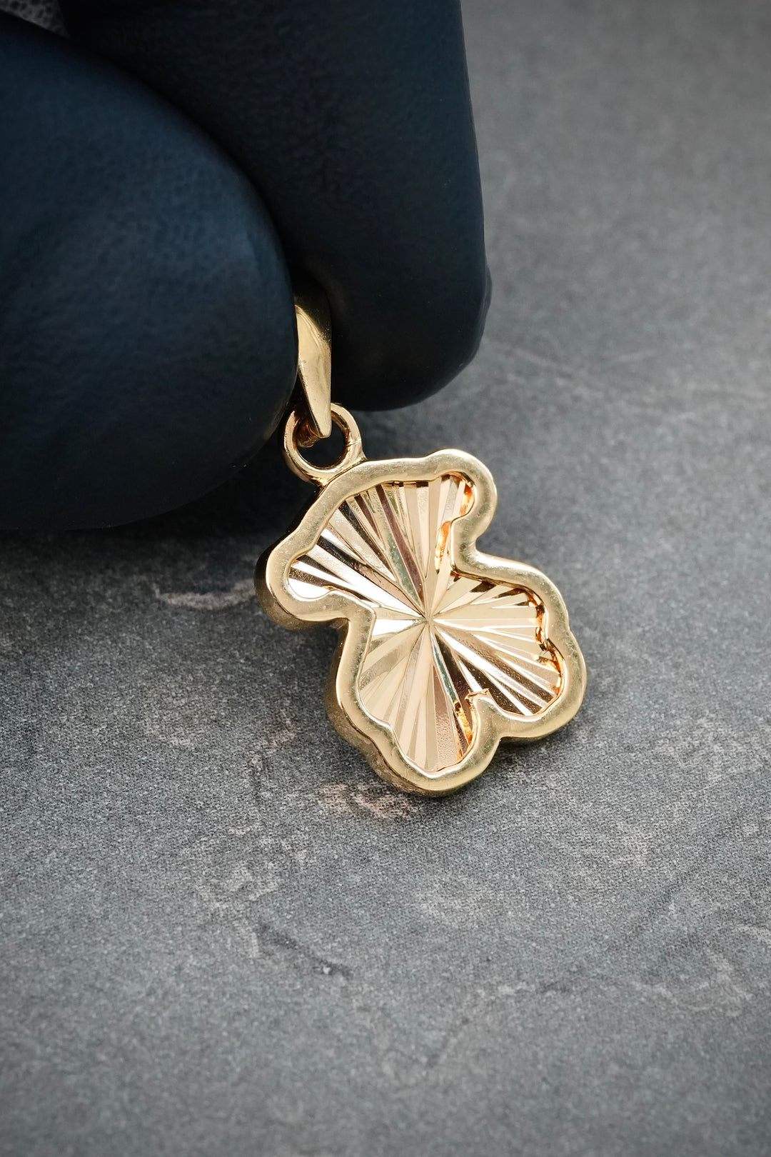 Dije Oso Th Diamantado 1.6gr / 2.2cm / 11mm — Oro Amarillo