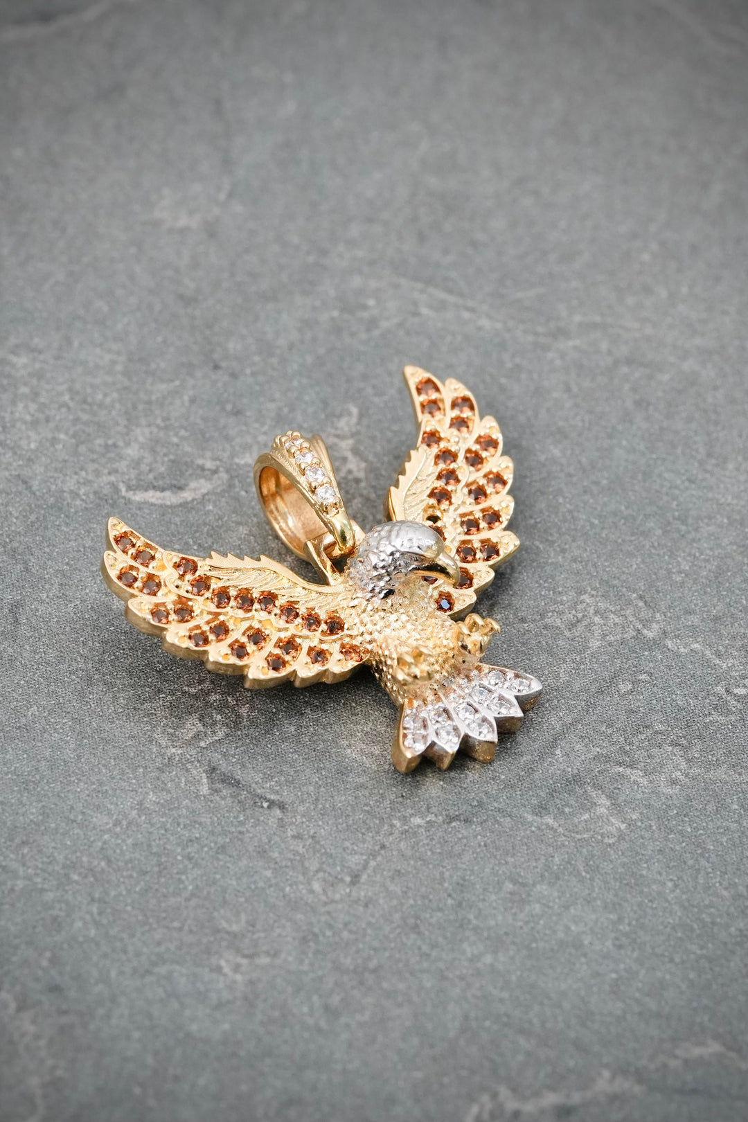 Dije Aguila 3.8gr / 2cm / 22.8mm — Oro Amarillo
