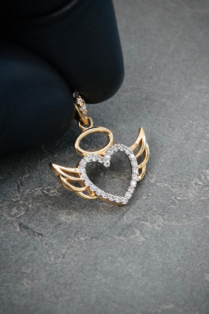 Dije Corazon con Swarovski Blanco 1.5gr / 2.1cm / 18.4mm — Oro Amarillo