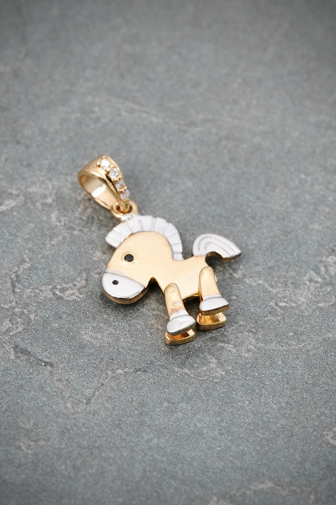 Dije Caballo 1.8gr / 2.2cm / 14.6mm — Dos Oros