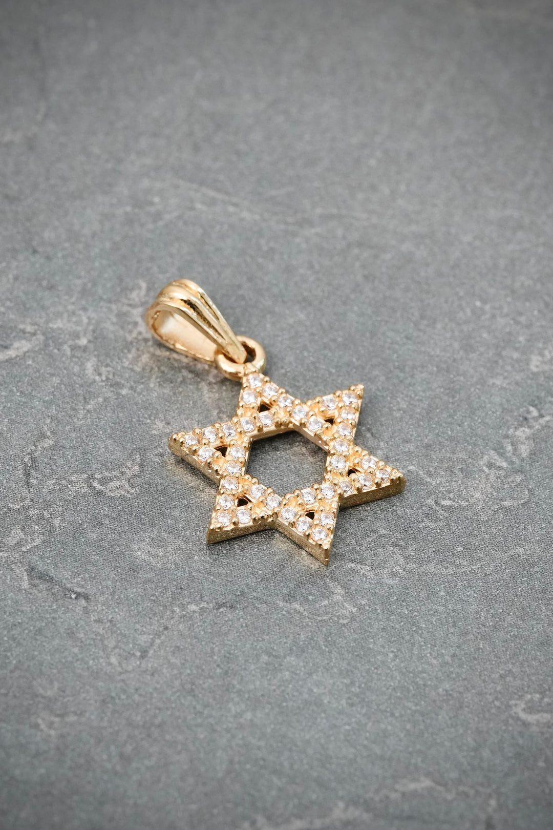 Dije Estrella de David 1.6gr / 2.2cm / 13.5mm — Oro Amarillo