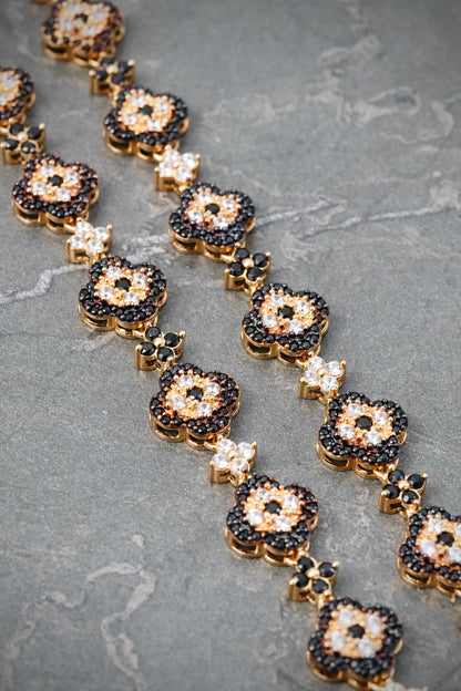 Cadena Lucky Clover con Swarovski Blanco y Negro 40.05gr / 50cm / 10mm — Oro Amarillo