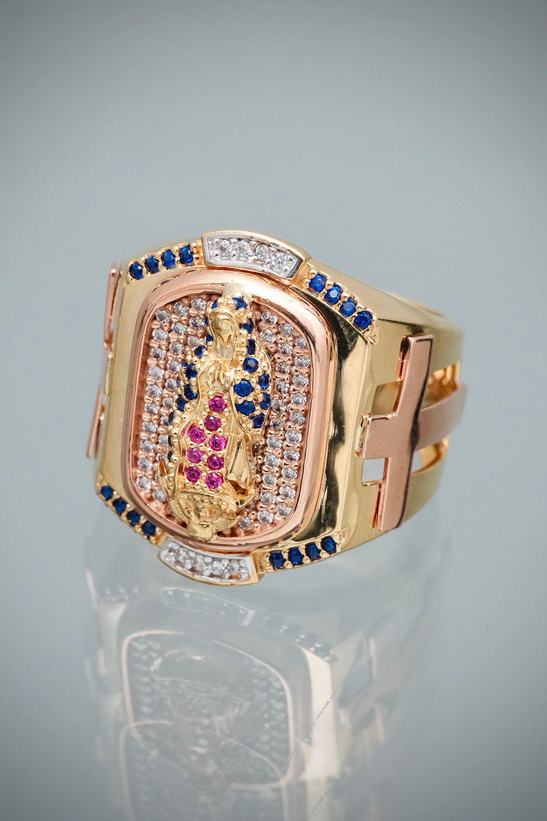 Anillo Virgen de Guadalupe con Swarovski 12.5gr / Talla 8 1/4 — Dos Oros
