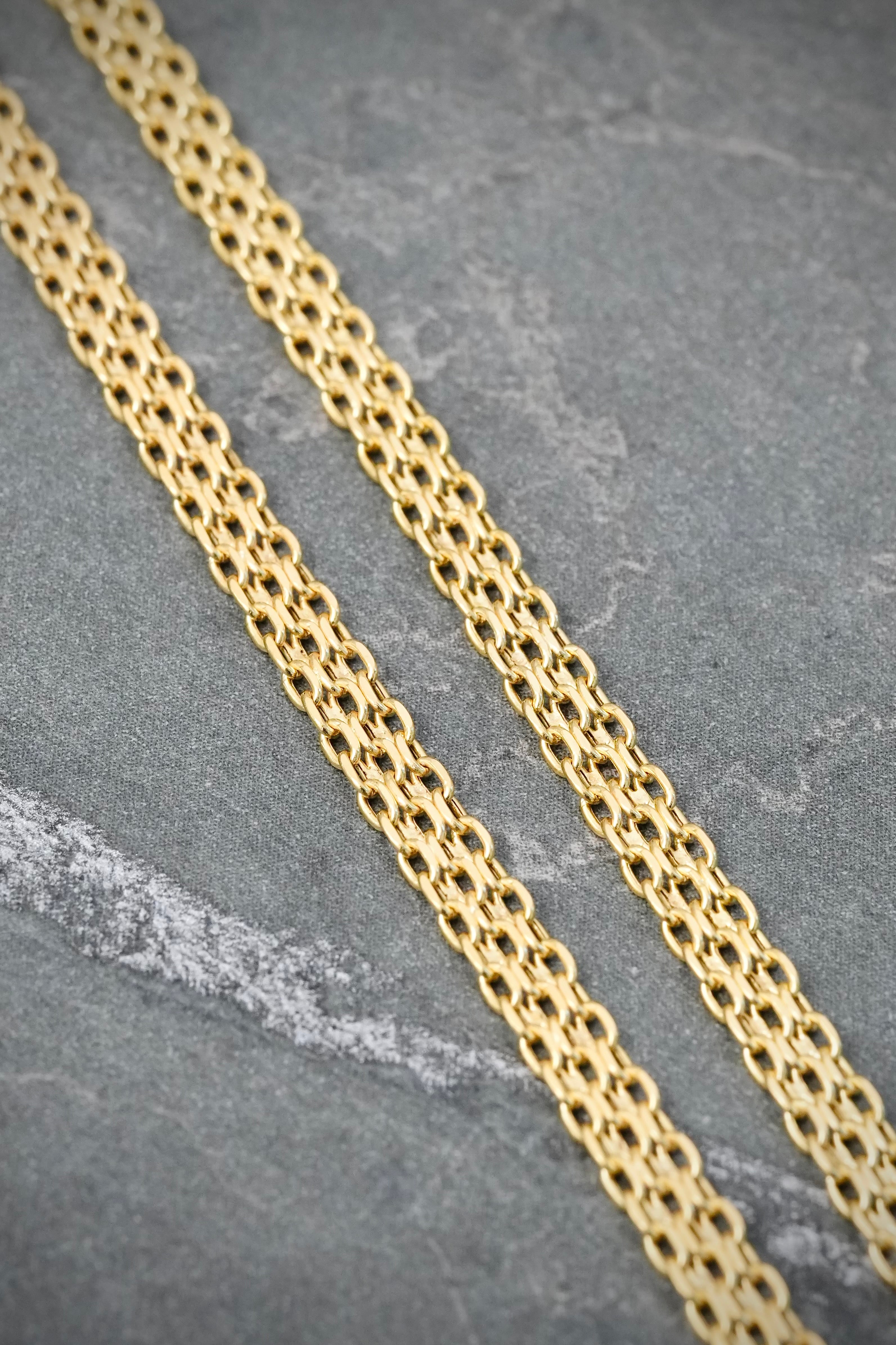Cadena China 4.3gr / 45cm / 3.4mm — Oro Amarillo