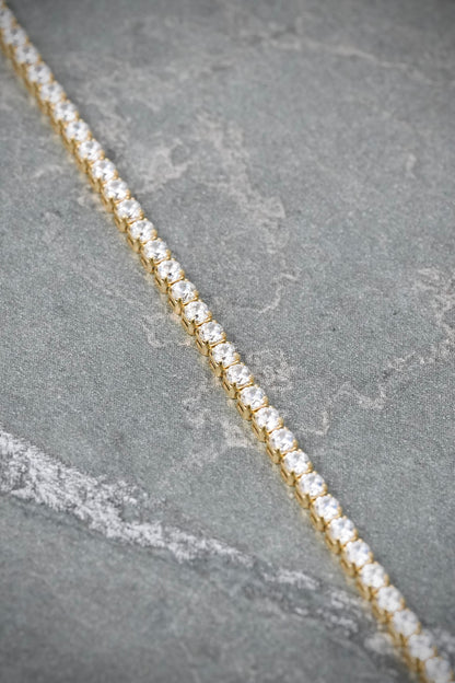 Pulso Tenis con Swarovski Blanco 2.65gr / 18cm / 1.8mm — Oro Amarillo