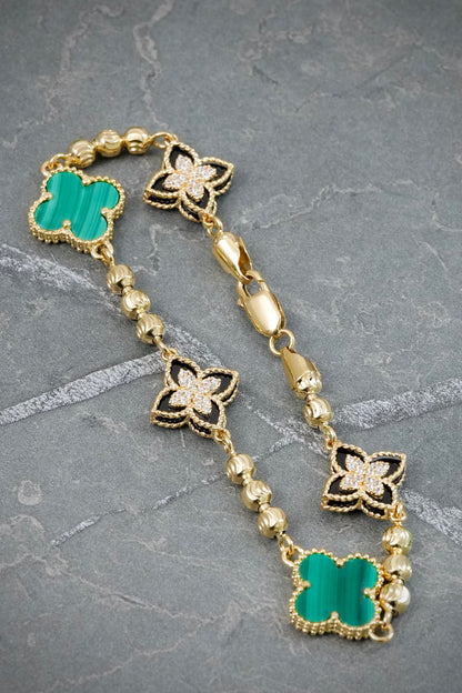 Pulso Lucky Clover Piedra Verde y Negra 10.75gr / 19cm / 13.8mm — Oro Amarillo