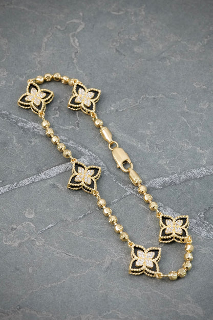 Pulso Lucky Clover Piedra Negra 9.3gr / 21cm / 13.3mm — Oro Amarillo