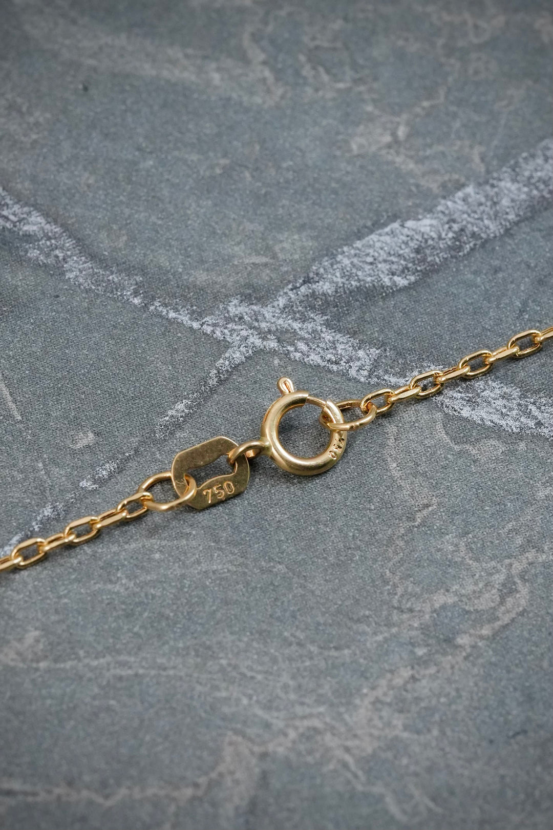 Cadena Lucky Clover Piedra Blanca 2.8gr / 45cm / 1.4mm — Oro Amarillo