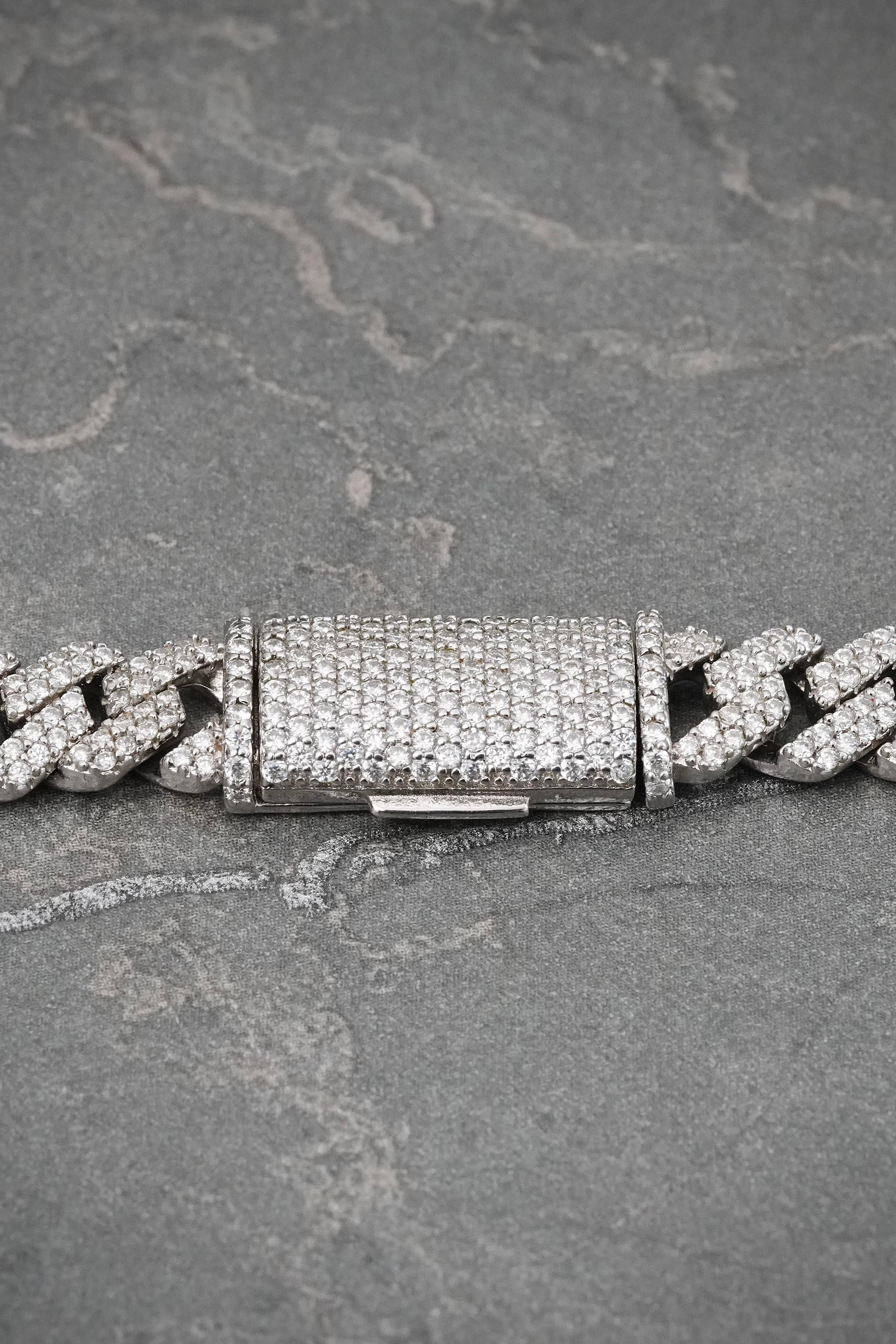 Cadena Dubai con 958pts de Moissanita 66.2gr / 55cm / 8mm — Plata 925