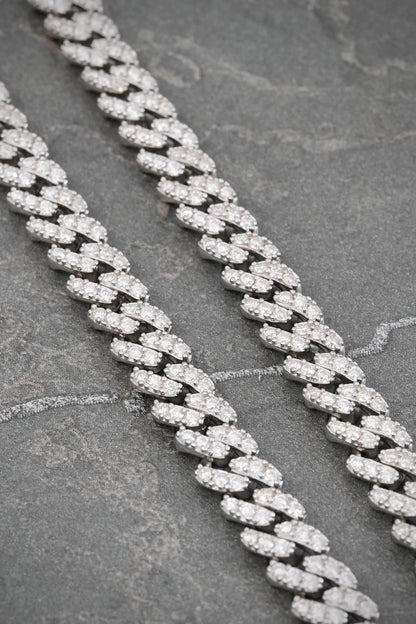 Cadena Dubai con 890pts de Moissanita 29.8gr / 50cm / 6.1mm — Plata 925