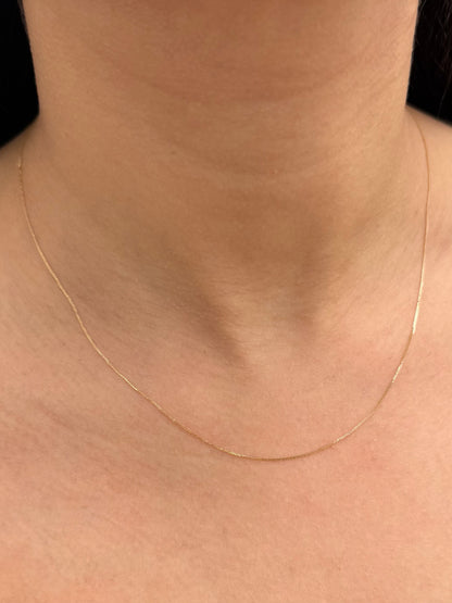 Cadena Mini Franco 0.6gr / 45cm / 0.45mm — Oro Amarillo