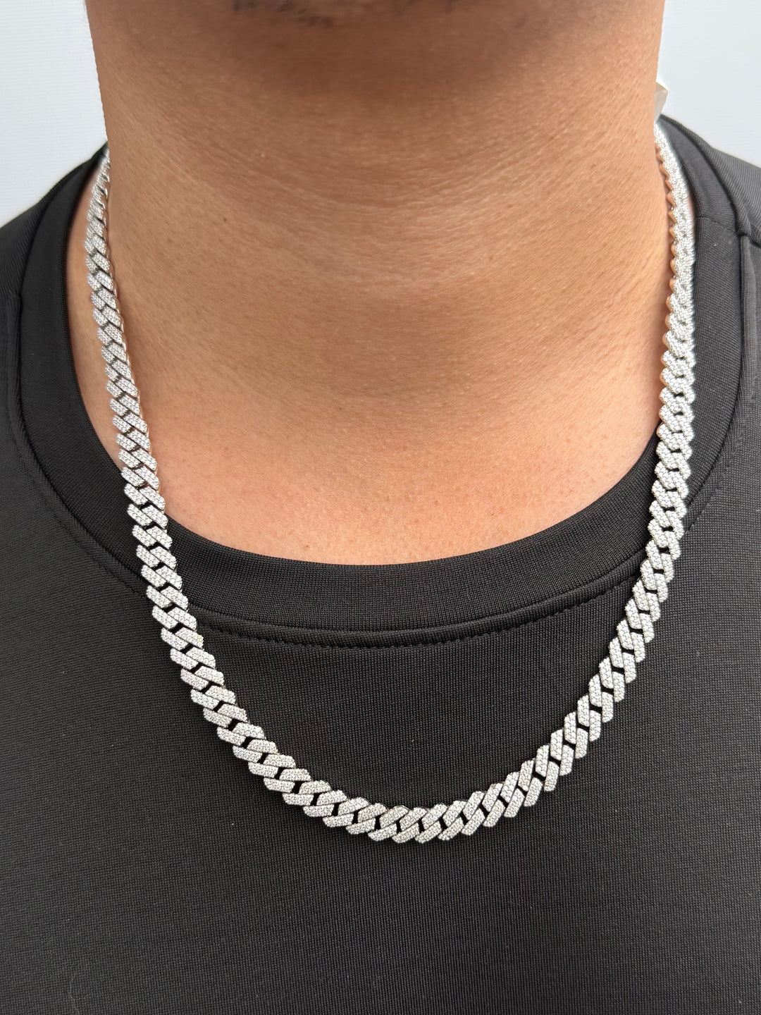 Cadena Dubai con 958pts de Moissanita 66.2gr / 55cm / 8mm — Plata 925