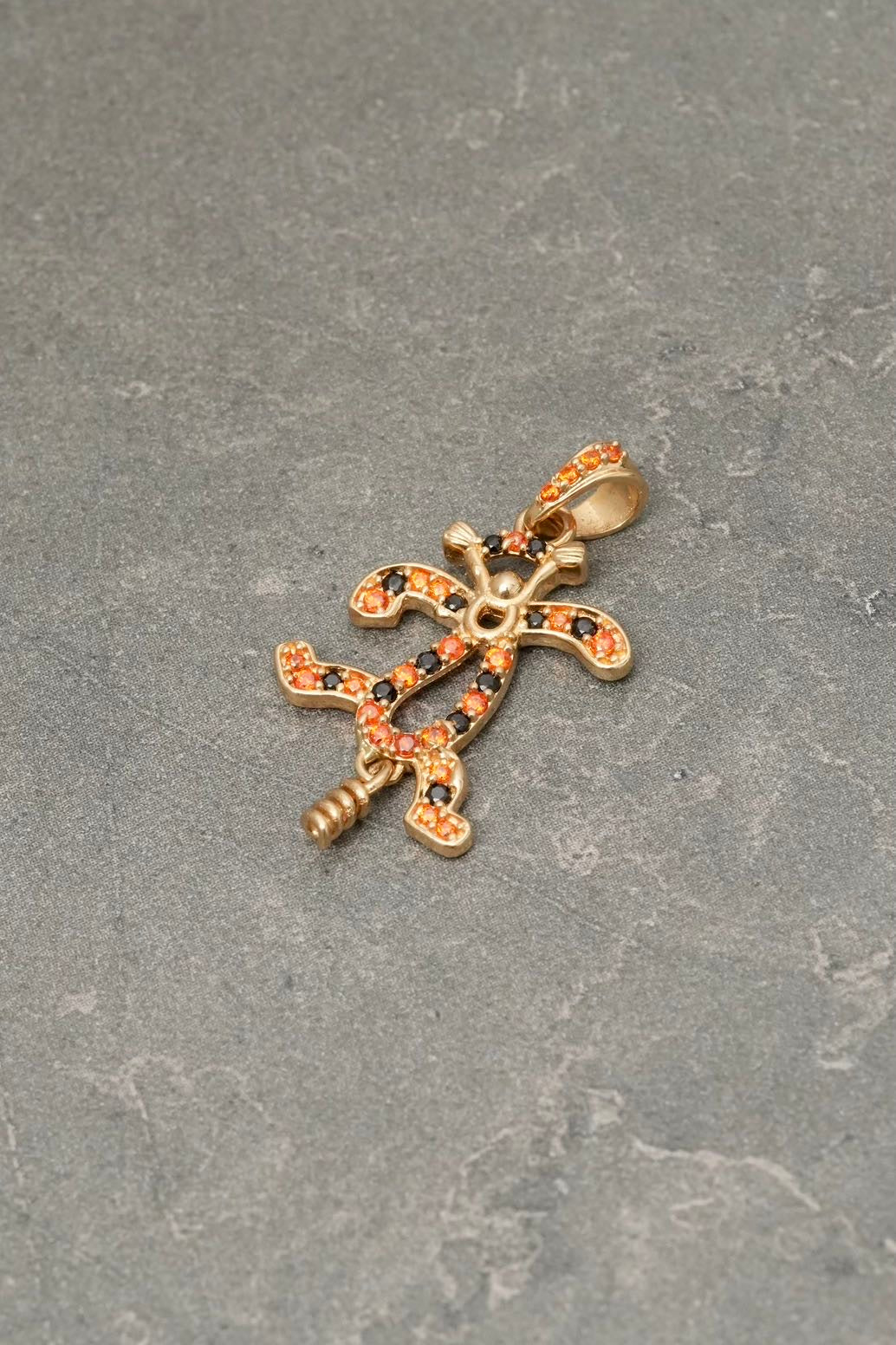 Dije tigger articulado 1.9gr / Largo 2.7cm — Oro Amarillo
