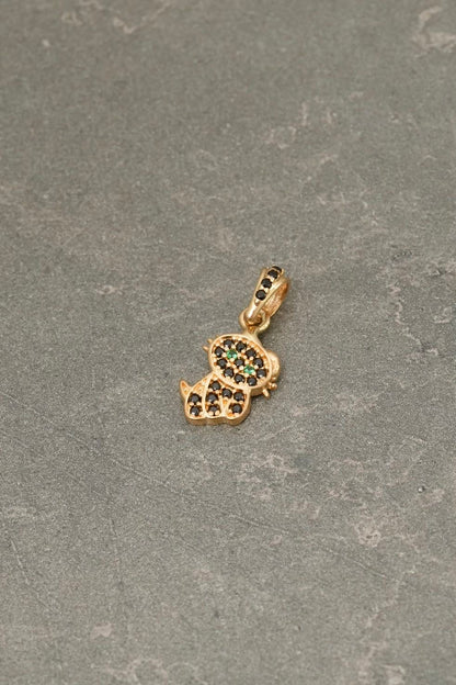 Dije gato con swarovski negro 0.9gr / Largo 1.8cm / Oro Amarillo Nac M