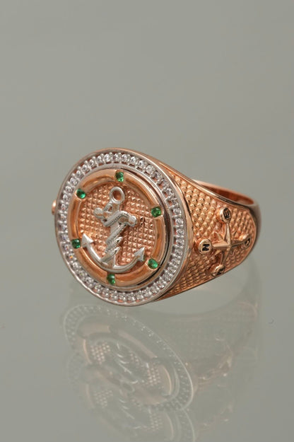 Anillo ancla con swarovski verde y blanco 9.45gr / Talla 9 3/4 / Dos Oros Nac M