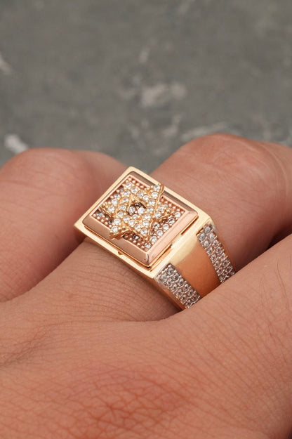 Anillo estrella de david con swarovski blanco 8.7gr / Talla 10 1/2 / Dos Oros Nac M