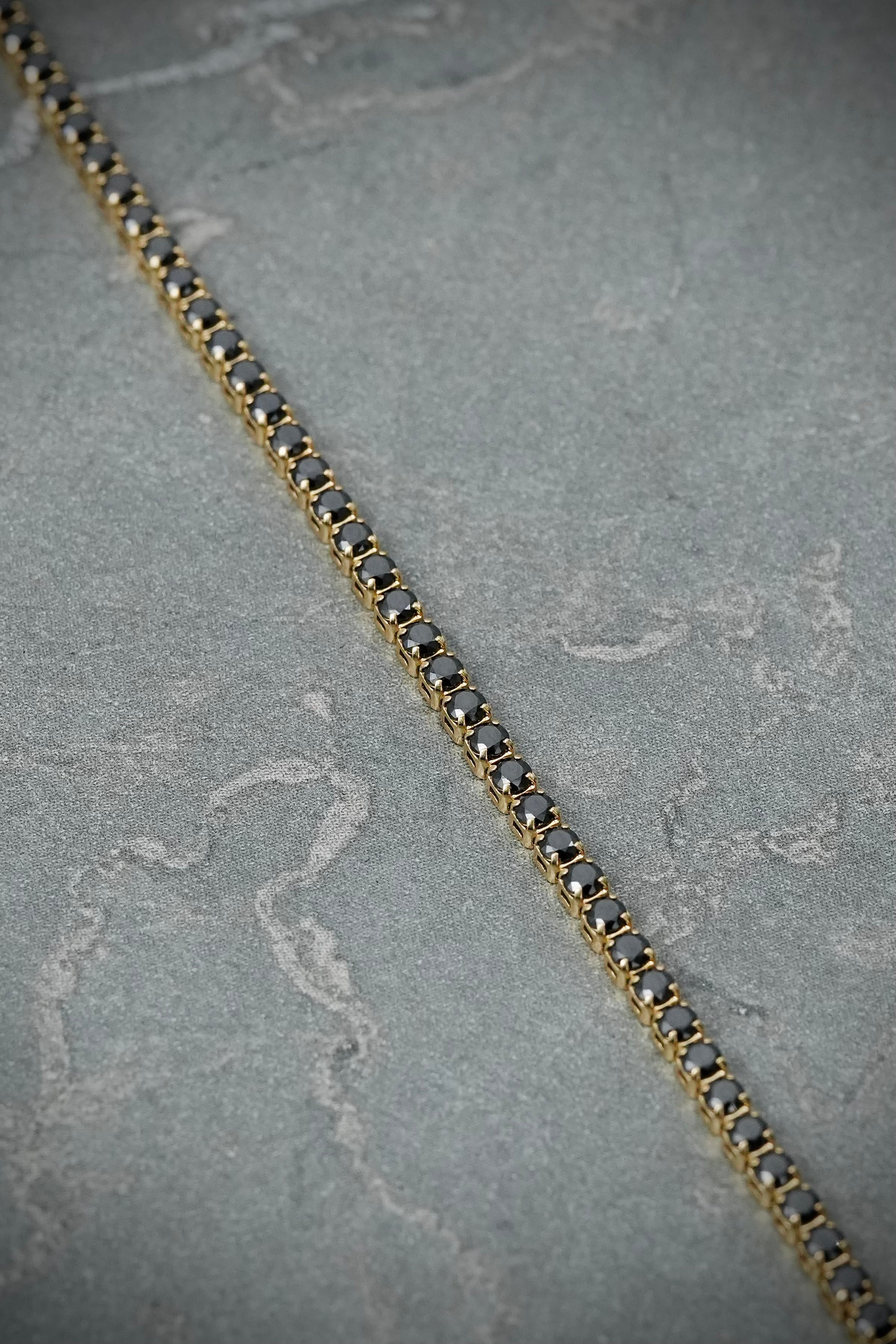 Pulso tenis con swarovski negro 2.6gr / Largo 18cm / Oro Amarillo italy +4 B