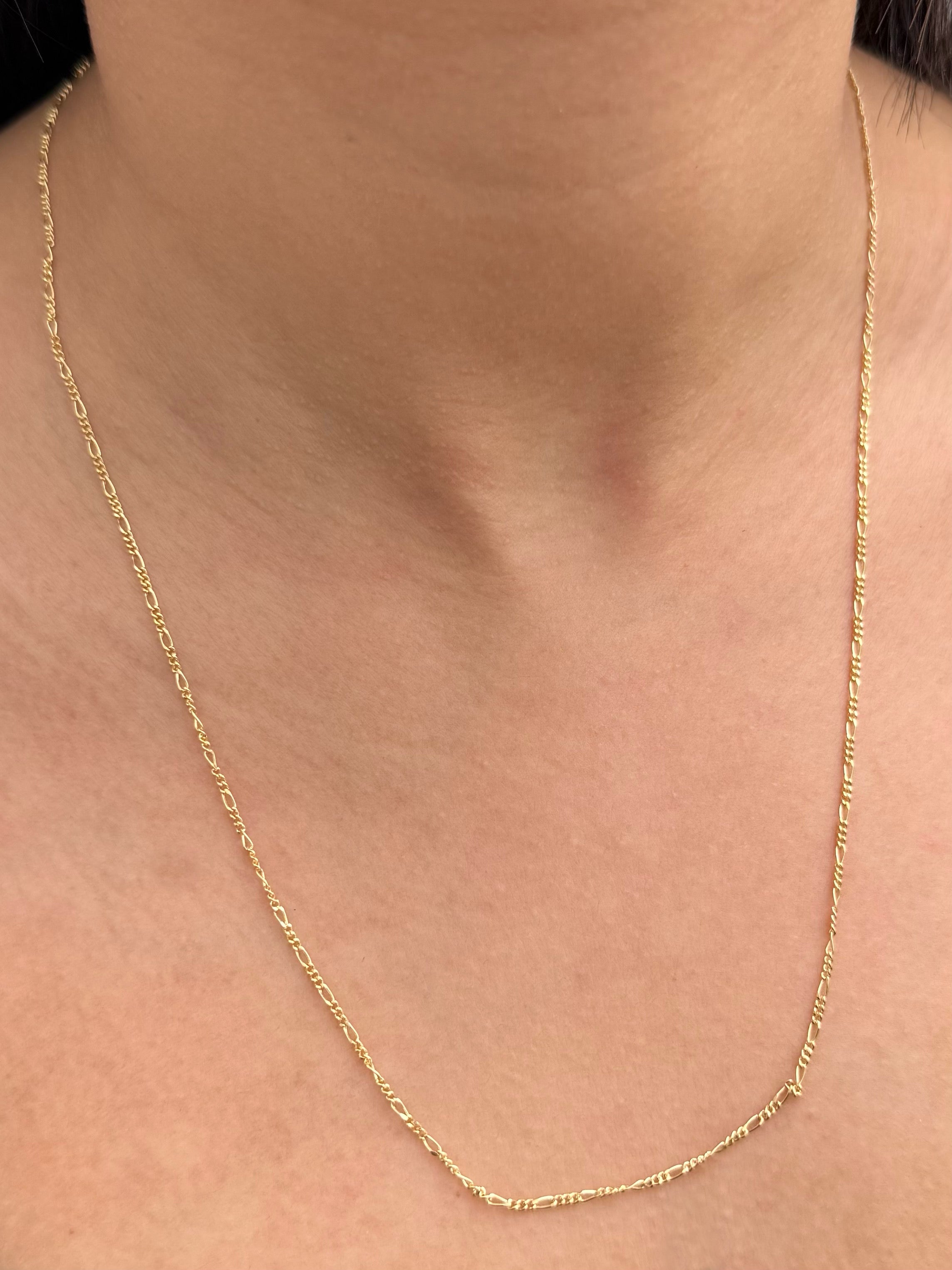 Cadena Figaro 1.6gr / 55cm / 1.5mm — Oro Amarillo