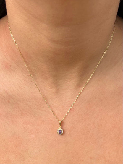 Dije con swarovski morado y blanco 1.15gr / Largo 1.6cm — Oro Amarillo