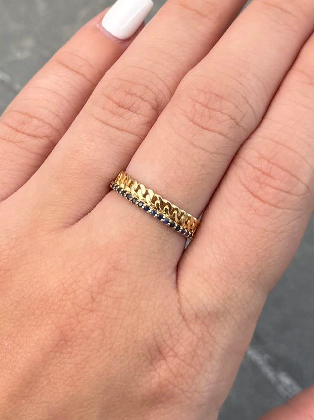 Anillo Cubano con 21pts de Zafiro 1.7gr / Talla 6 1/2 — Oro Amarillo