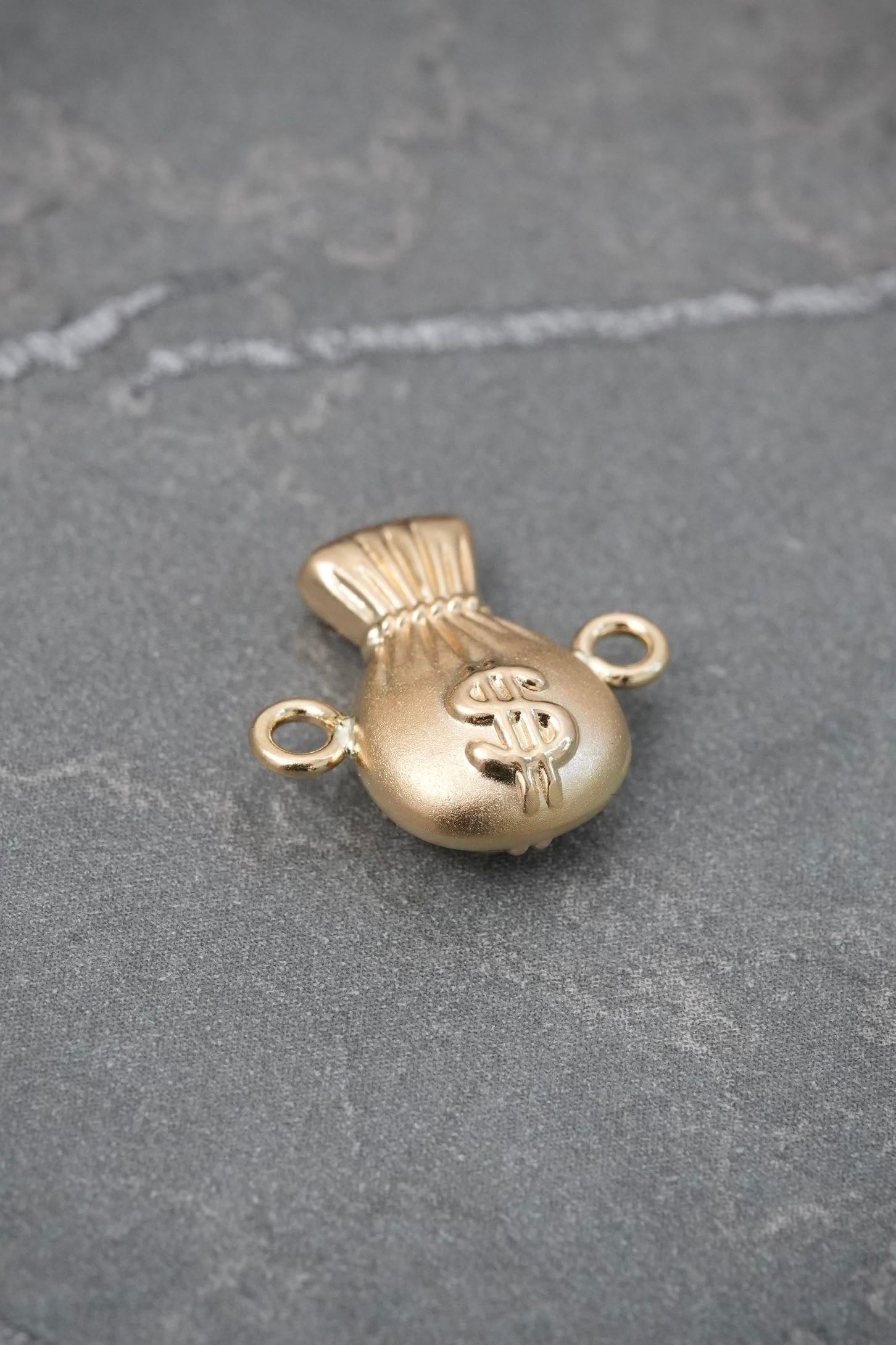 Herraje Bolsa de Dinero 0.7gr / 1.4cm / 13.7mm — Oro Amarillo