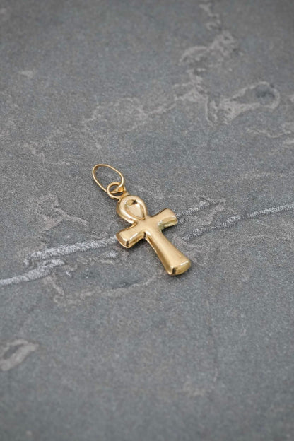 Dije Cruz 0.35gr / 1.7cm / 7.8mm — Oro Amarillo