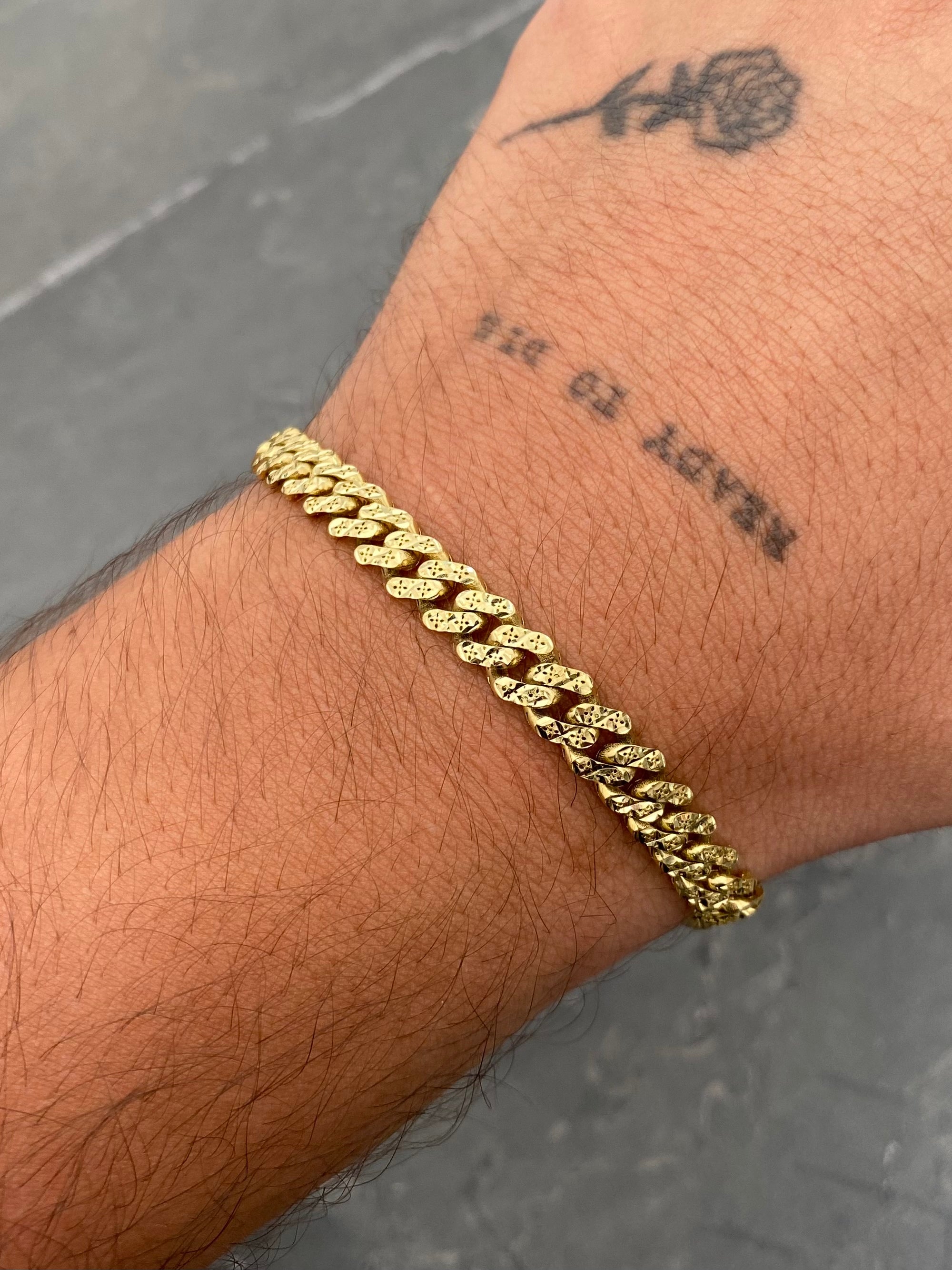 Pulso Monaco 9.2gr / 20.5cm / 6.4mm — Oro Amarillo 18K